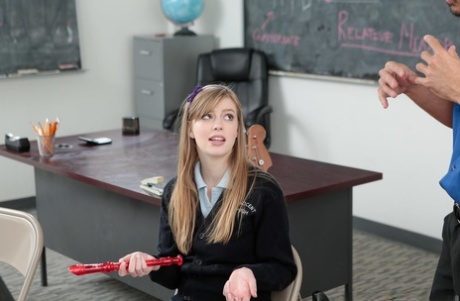 12685933_027_ad42 Hopeless music student Dolly Leigh finds her true talent in classroom blowjob