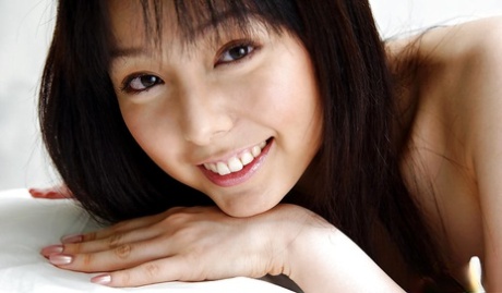 13766627_007_ddd5 Foxy asian babe Yui Hasumi stripping off her lingerie on the bed