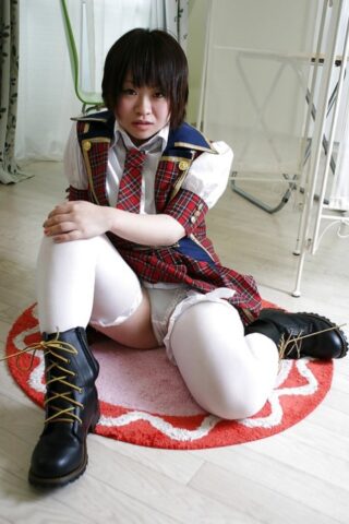 15892688_003_3d1d Asian schoolgirl Mayu Nakane revealing her nice ass and inviting gash