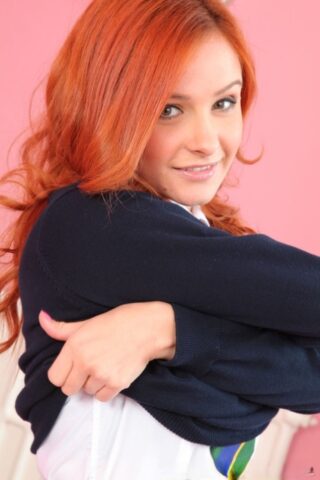 18412015_043_c5f0 Stunning British redhead Elle Richie teases and reveals her natural tits