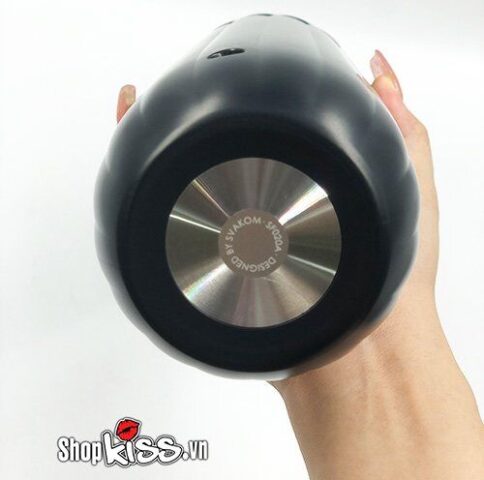 Đế kim loại chắc chắn của máy thủ dâm tự động Svakom Hannes Neo