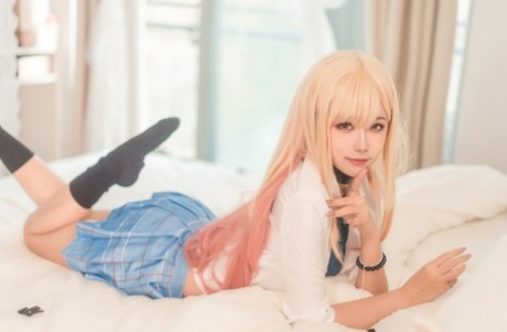 22762010_001_b624 Patreon HornyCos Hot Photos