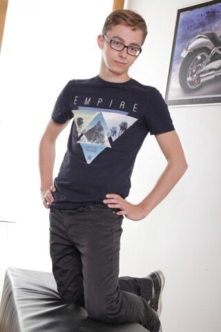 Nerdy skinny twink Jack Flynn flaunt his body and jerks off his massive boner