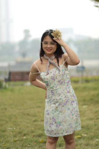 30557363_024_89dc Breathtaking Asian babe with glasses Julia poses in her dress & heels outside