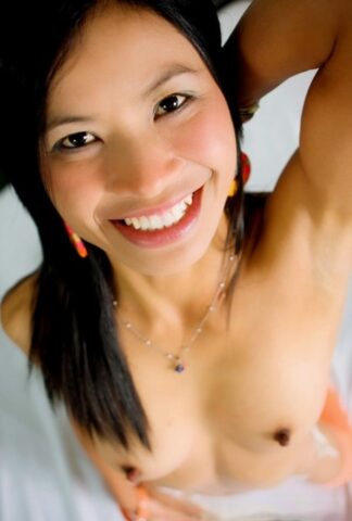 35689232_050_bf14 Skinny babe Dang unveils her trimmed pussy in a sexy striptease on her bed