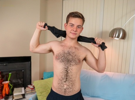 Jawked featuring Ryan Russo Porn Pictures