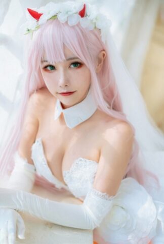 36578022_008_a325 Patreon CosandBeauty Sex Images