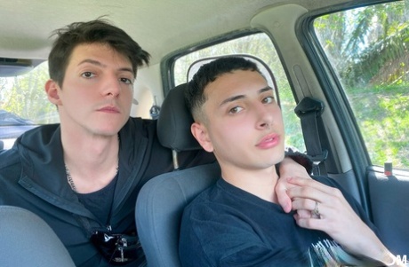 Dick Rides featuring Dylan Segundo, Uriel Simon Porn XXX