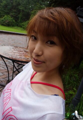 46092491_008_d845 Short-haired asian girl with neat ass strips down outdoor