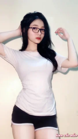 [HOT] Top 99+ ảnh sex gái đeo kính mới nhất