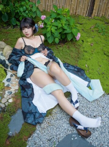 53389864_001_5c54 Patreon HornyCos XXX Images