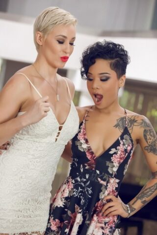 Cute ebony Honey Gold licking a sexy blonde
