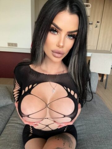 69757674_010_a268 OnlyFans Sophia 69 Sophia 69