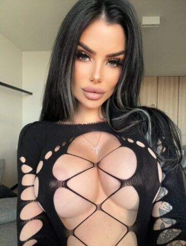 69757674_014_4bcd OnlyFans Sophia 69 Sophia 69