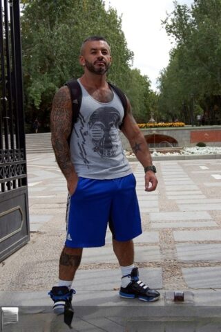 Gay bodybuilder Carlos Gustavo strips and masturbates shamelessly in public