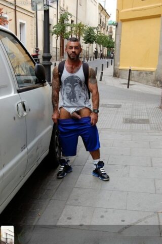 Gay bodybuilder Carlos Gustavo strips and masturbates shamelessly in public