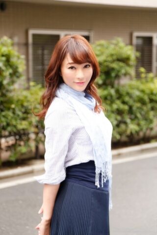 98431046_004_e1eb Japanese girl Haruka Aizawa receives a creampie during sexual intercourse