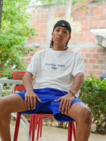 Boy Fun starring Sean Scoth Porn Pics