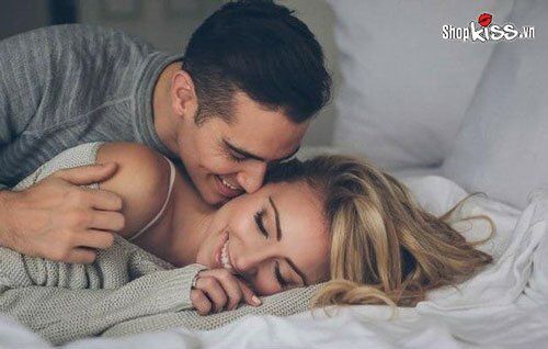 Cách phá màng trinh không đau và khiến bạn gái sung sướng
