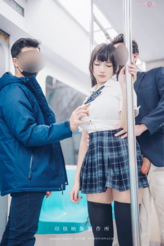 Coser@慕慕Momo: 電車通學少女完整版 (64 photos ) photo 1-15