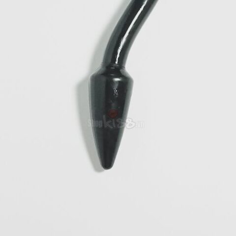 Thiết kế đầu thon gọn của sextoy DC79Y giúp dễ dàng thâm nhập