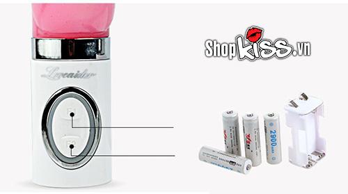 Bảng điều khiển với nút khởi động và các nút chức năng của dương vật giả DV18