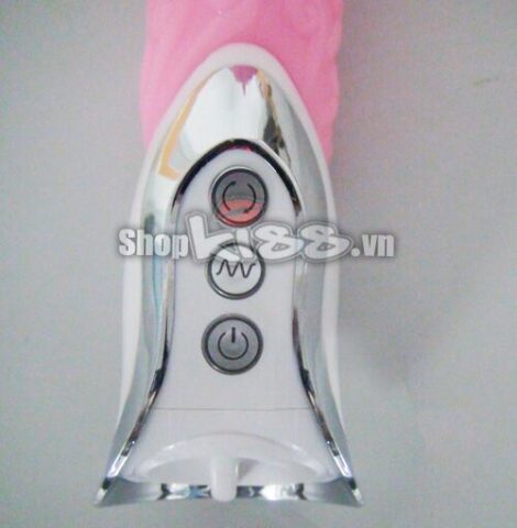 Ba nút điều khiển chế độ rung trên thân dương vật giả cá heo DC77C dễ sử dụng