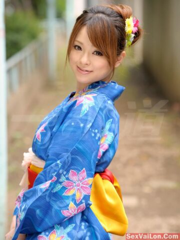 Từ Nay Chị Sẽ Chăm Sóc Cho Em Sung Sướng