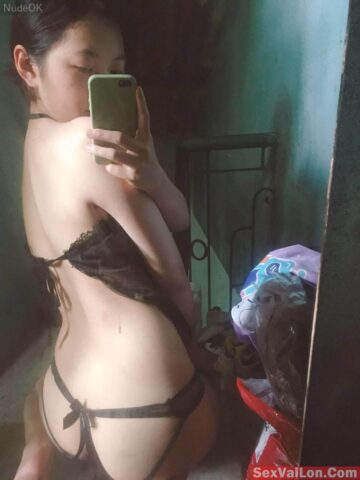 Váy ngủ xuyên thấu cho người có gấu