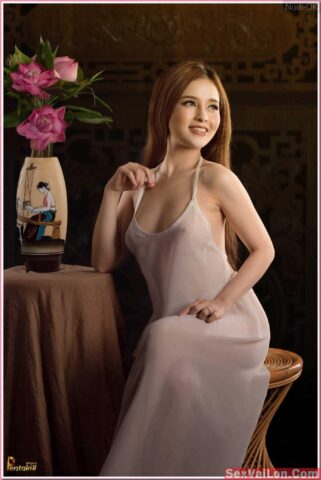 Người đẹp lồn không lông