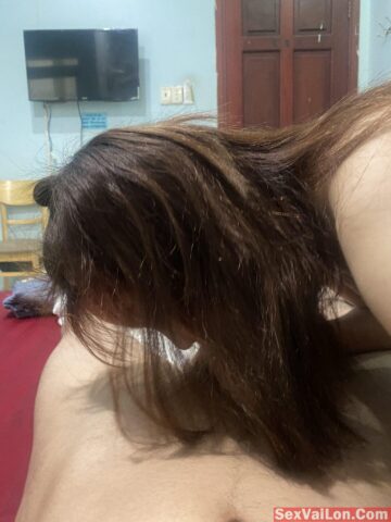 Gạ địt em rau non đến từ Hutech