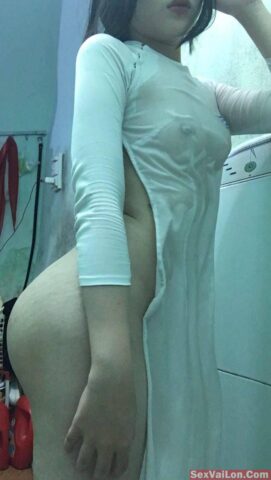 Ảnh Sex Áo Dài Nude Vệt Nam Mình Đã Thấy lồn Con Em Gái Họ