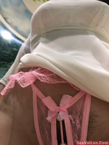 Ảnh Sex Lồn To Việt Nam Em Thích Gắn Hạt Lựu Vào Chym