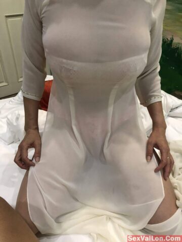 Ảnh Sex Lồn To Việt Nam Em Thích Gắn Hạt Lựu Vào Chym
