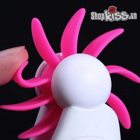 Chi tiết chất liệu silicone mềm mại của lưỡi liếm Intoxica DC41C