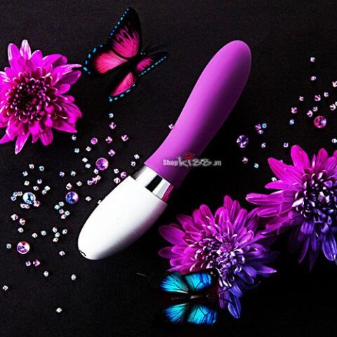Cận cảnh đầu rung và thân máy mát xa Lelo Liv 2 DC42B màu tím