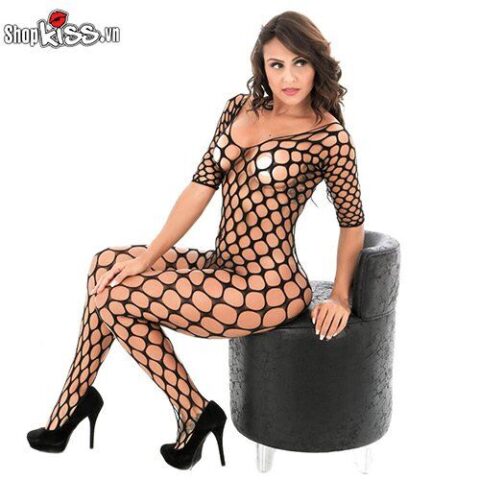 Người mẫu mặc nội y lưới NY77 màu đen, tôn lên vóc dáng thon gọn và quyến rũ