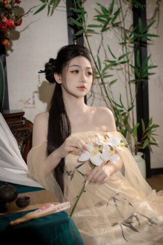 Trần Hà Linh ảnh sex cosplay cổ trang