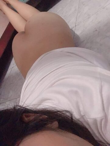 Em là Thư nhưng em không hư