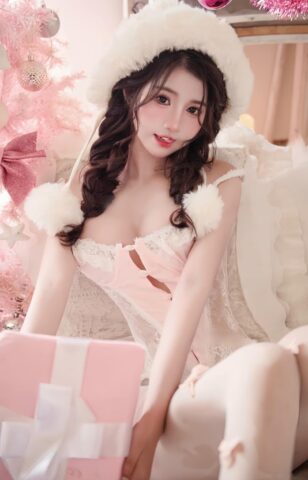 Ảnh sex Facebook 18+ Huỳnh Mai Linh