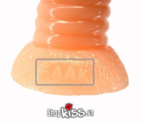 Phần đế hút chân không của dương vật giả Froden HM08N có in logo thương hiệu FAAK
