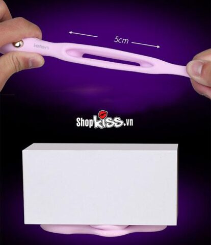 Cận cảnh chất liệu silicone mềm dẻo của vòng rung Leten Vibrating DC71Q