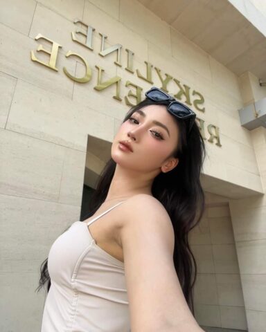 Hotgirl Triệu Thúy Hằng xôn xao cộng đồng mạng trên VTV