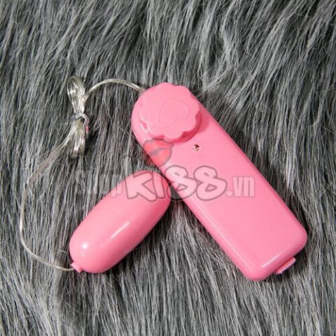 Trứng rung tình yêu giá rẻ DC04B làm từ silicon cao cấp, chống nước tốt, đảm bảo an toàn và vệ sinh.