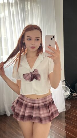 18620404_009_78c8 OnlyFans Little Missy starring Little Missy Hot Porn