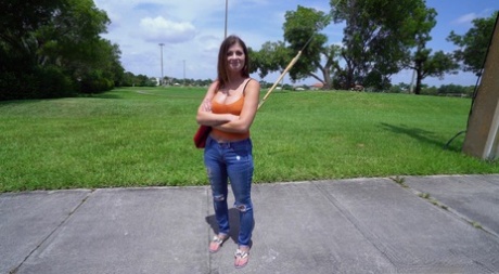 91284842_057_c3ff Babe with big tits Pammy Bee gets paid well to have rough sex with a stranger