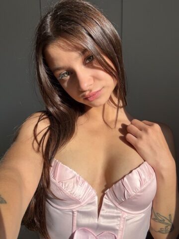 97771035_005_ec40 OnlyFans Miami Candy featuring Miami Candy Porn XXX