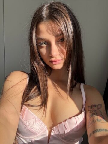 97771035_006_7db1 OnlyFans Miami Candy featuring Miami Candy Porn XXX